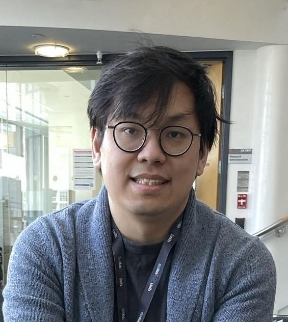 Chien Yi Lu Photo